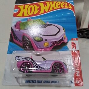 Hot Wheels Monster High Car - Pink and Purple